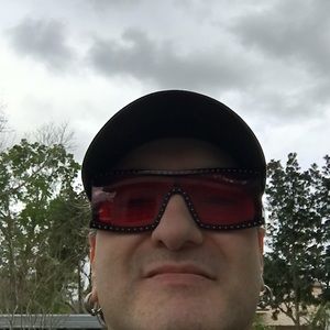 Meet your Posher, Carl